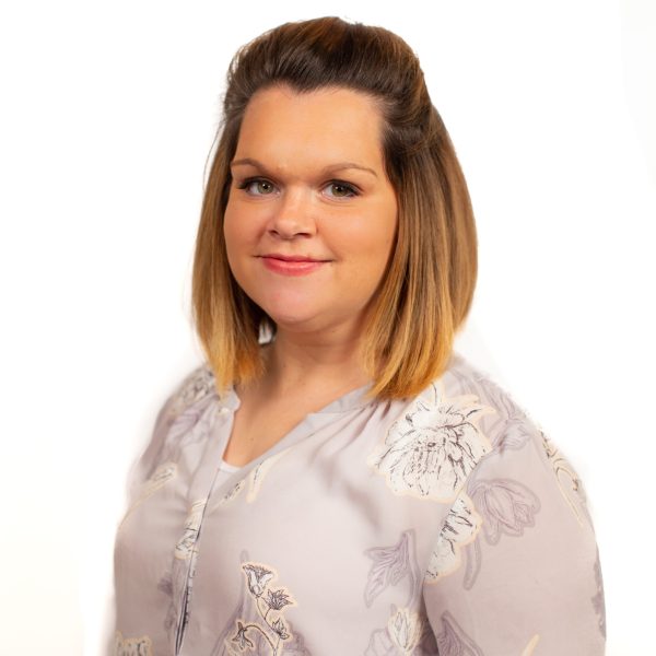 Kelli Connley, Operations Specialist